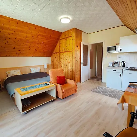 Konukevi Viola House