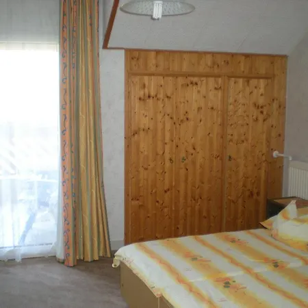 Konukevi Viola House