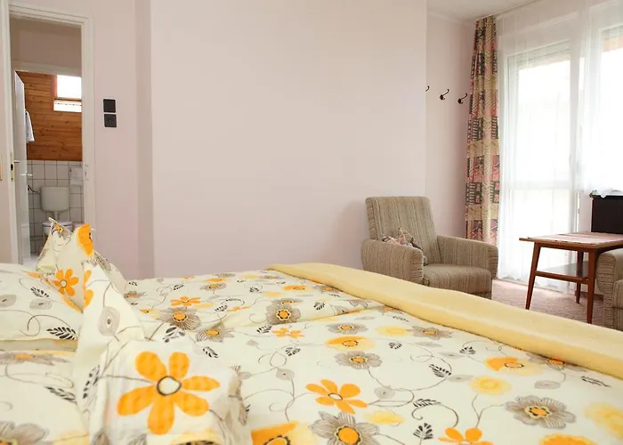 Viola House 3*