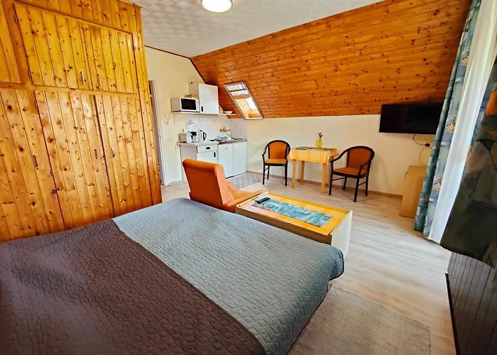 Viola House 3* Heviz