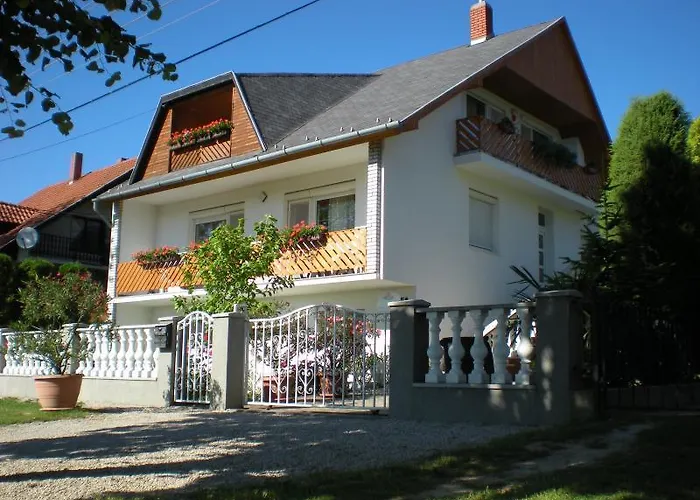 Viola House 3* Heviz